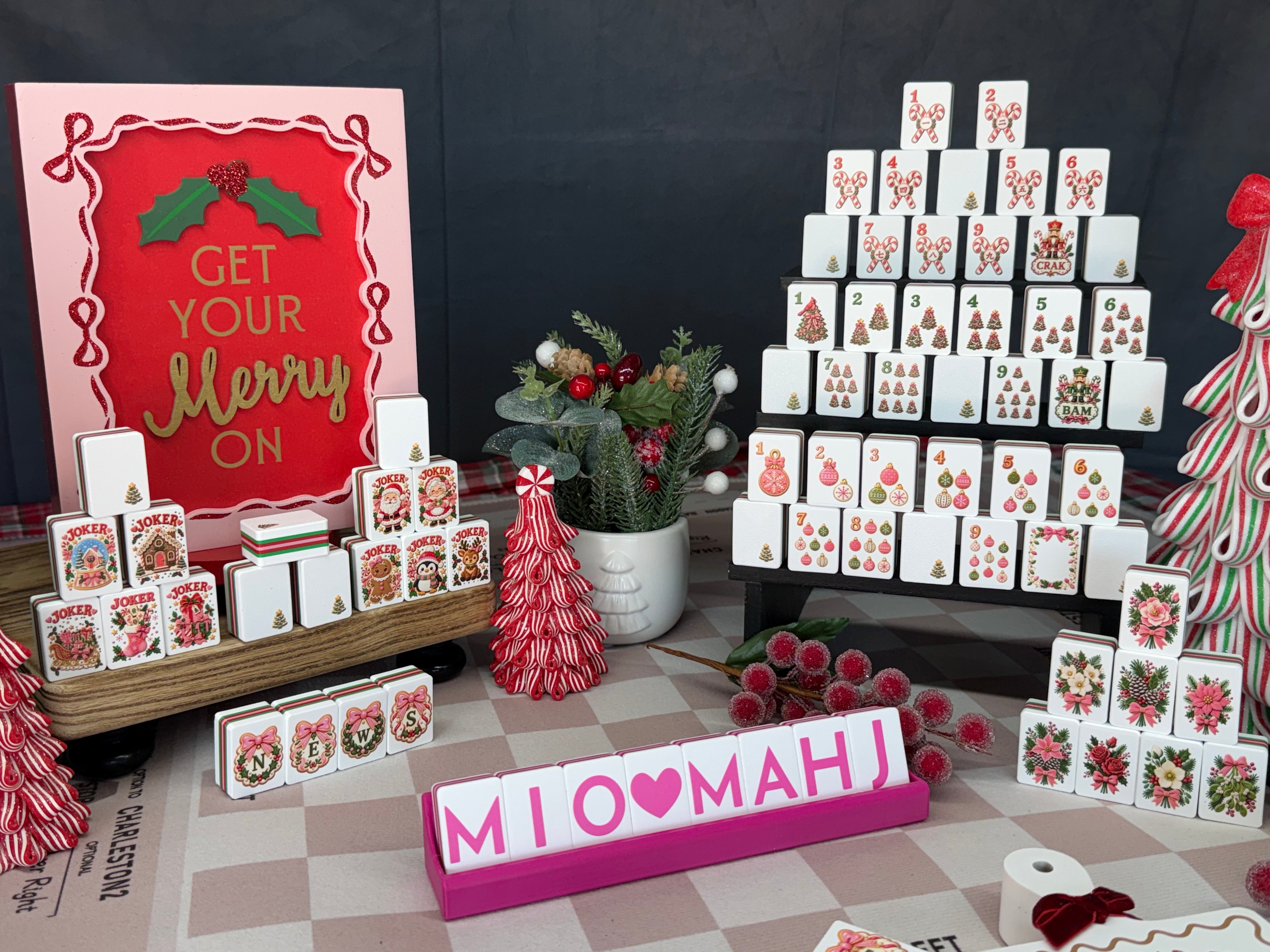 Cookie Christmas Mahjong Set, 160 American Mahjong Tiles, Holiday Cookies, Gingerbread & Candy Cane Design