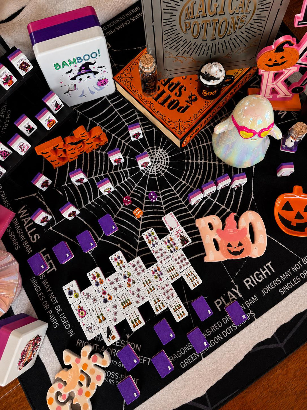 Haunted house Dragon tiles from the MIO Mahj Halloween set